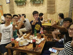 硚口烧烤加盟,学烧烤技术,开烧烤店多少钱疯狂烤翅加盟